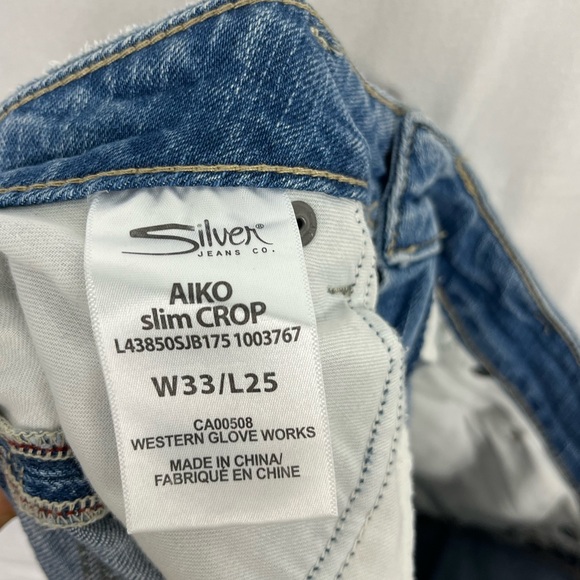 Silver Aiko Slim Crop Light Wash Sz 33 - Picture 12 of 12